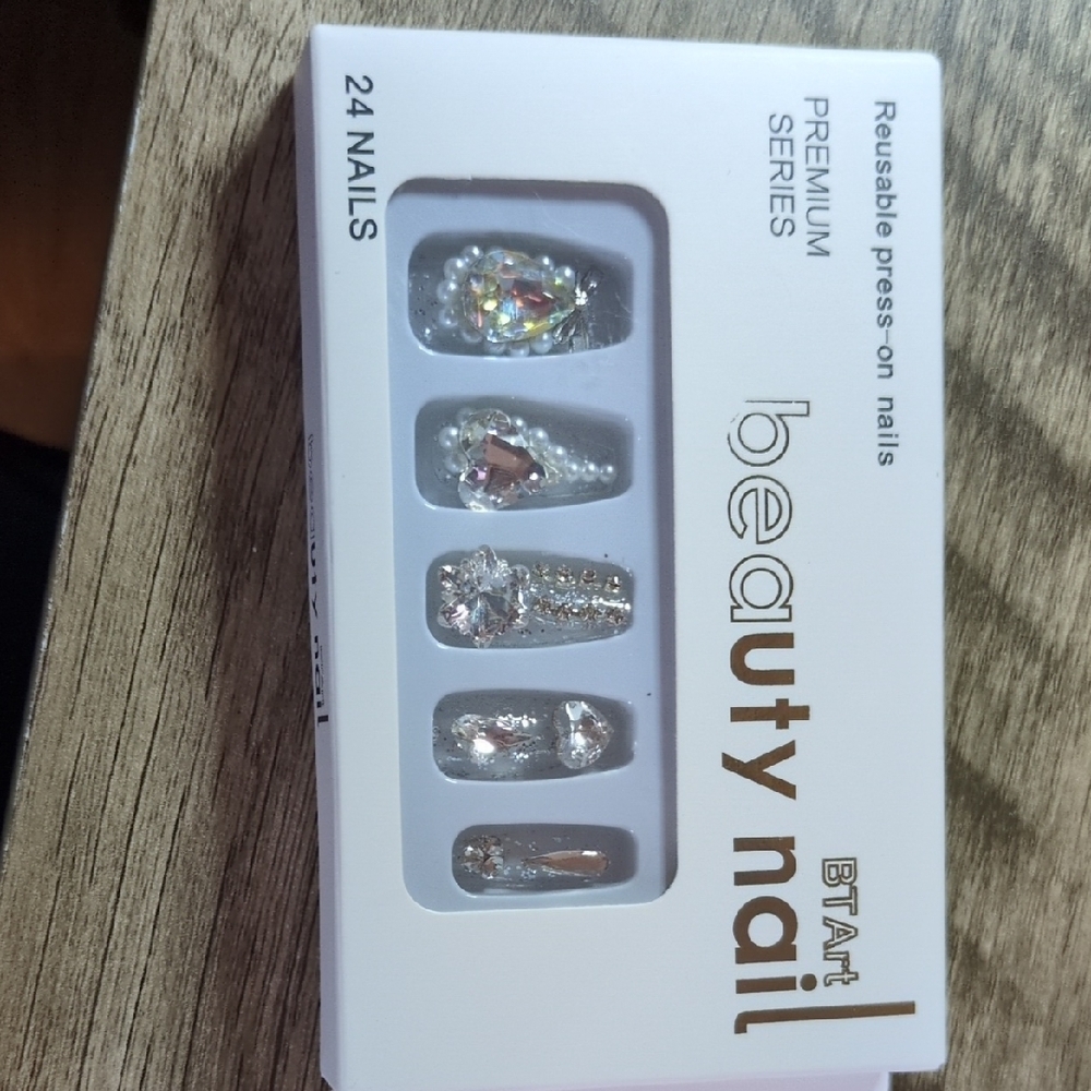 BTart Silver Press-On Nails